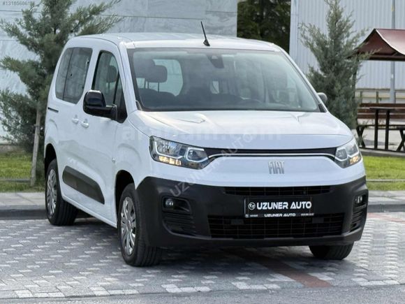 UZUNER AUTO'dan 2023 MODEL 1.5blueHDİ 97 bin km hatasız