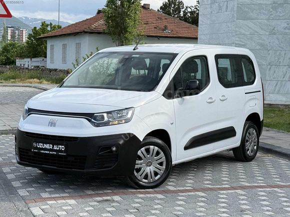 UZUNER AUTO'dan 2023 MODEL 1.5blueHDİ 97 bin km hatasız
