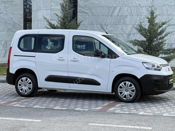 UZUNER AUTO'dan 2023 MODEL 1.5blueHDİ 97 bin km hatasız
