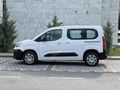 UZUNER AUTO'dan 2023 MODEL 1.5blueHDİ 97 bin km hatasız