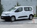 UZUNER AUTO'dan 2023 MODEL 1.5blueHDİ 97 bin km hatasız