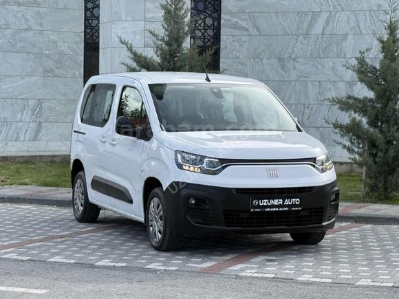 UZUNER AUTO'dan 2023 MODEL 1.5blueHDİ 97 bin km hatasız
