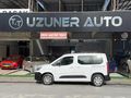 UZUNER AUTO'dan 2023 MODEL 1.5blueHDİ 97 bin km hatasız