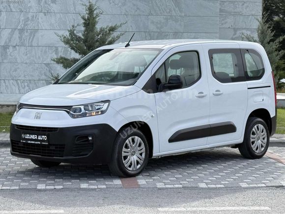 UZUNER AUTO'dan 2023 MODEL 1.5blueHDİ 97 bin km hatasız