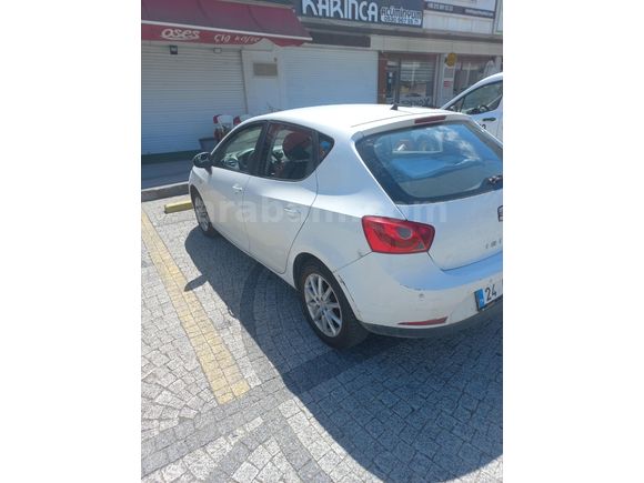 Sahibinden Seat Ibiza 1.4 Style 2011 Model