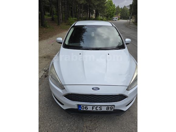 Sahibinden Ford Focus 1.6 TDCi Trend X 2015 Model  234.600 km Beyaz