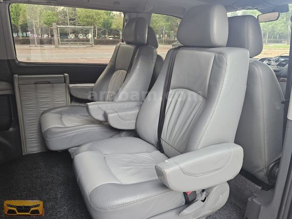 KARİZMA OTOMOTİV'DEN 2007 VİTO VİP 6+1