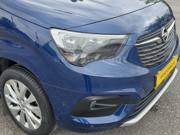 AKBAŞ OTOMOTİV'DEN HATASIZ OPEL COMBO ULTİMATE CAM TAVAN 2023.