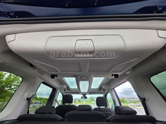 AKBAŞ OTOMOTİV'DEN HATASIZ OPEL COMBO ULTİMATE CAM TAVAN 2023.