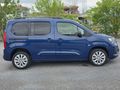 AKBAŞ OTOMOTİV'DEN HATASIZ OPEL COMBO ULTİMATE CAM TAVAN 2023.