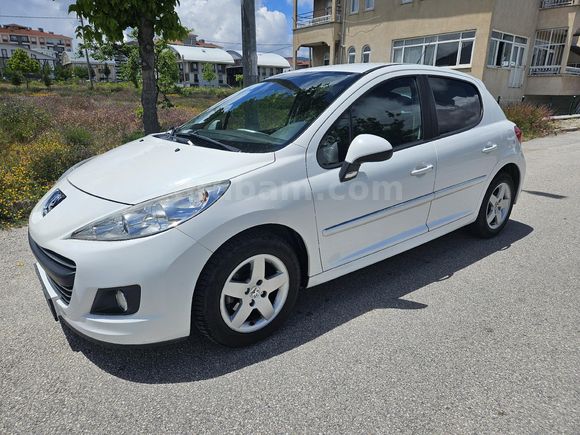 Sahibinden Peugeot 207 1.4 HDi Active 2011 Model