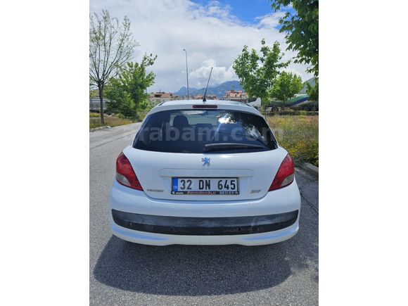 Sahibinden Peugeot 207 1.4 HDi Active 2011 Model