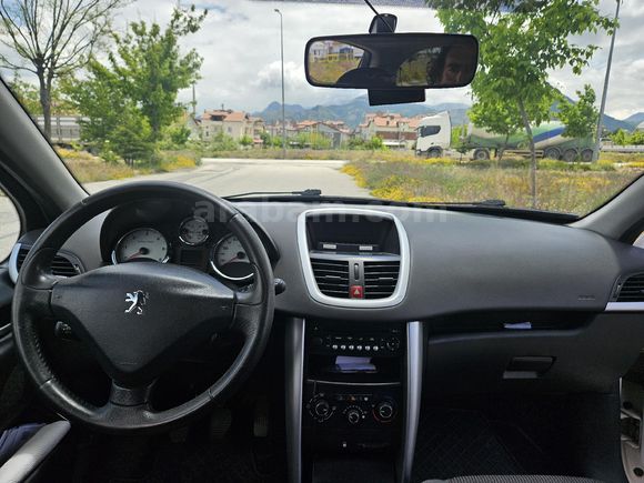 Sahibinden Peugeot 207 1.4 HDi Active 2011 Model