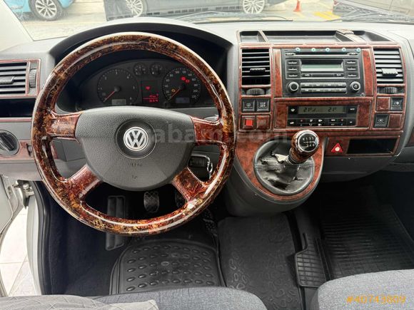 2009 CARAVELLA 2.5 TDİ COMFORTLİNE 210 BİN KM 9+1 ORJİNAL