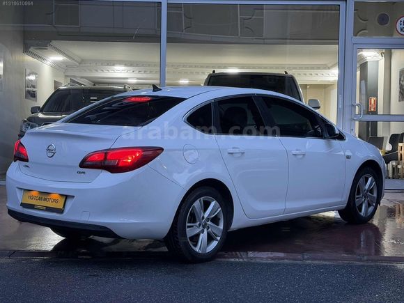 YİĞİTCAN MOTORS DÜŞÜK KM ASTRA
