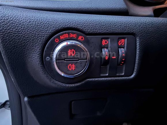 YİĞİTCAN MOTORS DÜŞÜK KM ASTRA