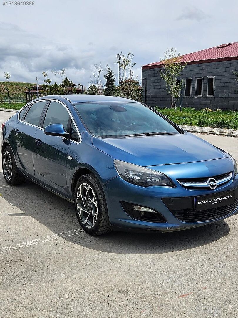 Galeriden Opel Astra 1.6 CDTI Sport 2014 Model Kars 171.000 km Mavi 4