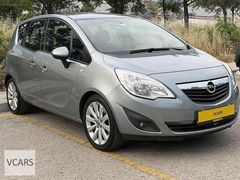 NADİR TEMİZLİKTE 2011 MODEL OPEL MERİVA + BENZİN