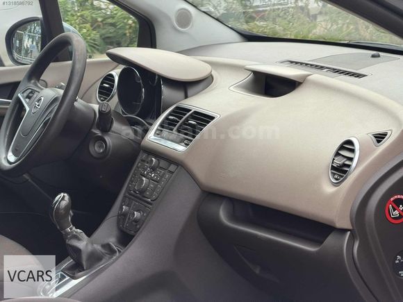 NADİR TEMİZLİKTE 2011 MODEL OPEL MERİVA + BENZİN