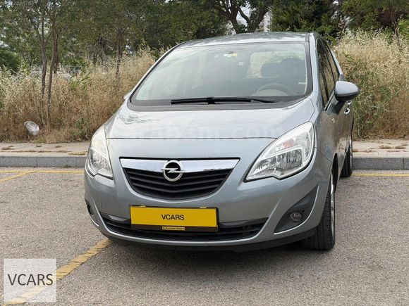 NADİR TEMİZLİKTE 2011 MODEL OPEL MERİVA + BENZİN