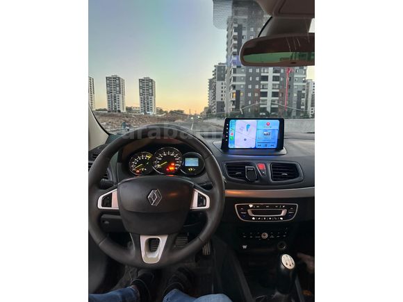 Sahibinden temiz ve bakımlı Renault Fluence 1.6 Dynamique 2011 Model