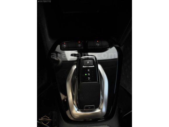 2020 CORSA ULTİMATE DEĞİŞENSİZ CAM TAVAN SERVİS BAKIMLI