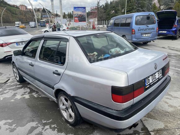 Sahibinden Volkswagen Vento 1.6 GL 1996 Model 
