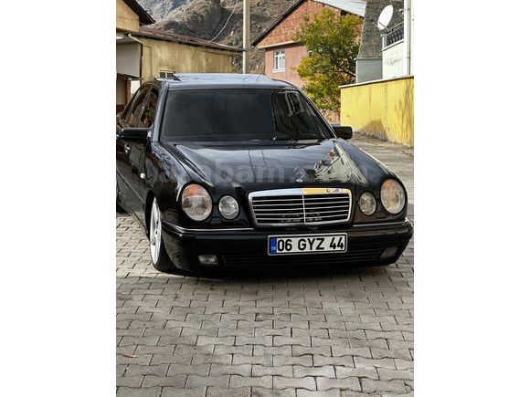 Sahibinden Mercedes - Benz E 200 Kompressor Avantgarde 1999 Model 
