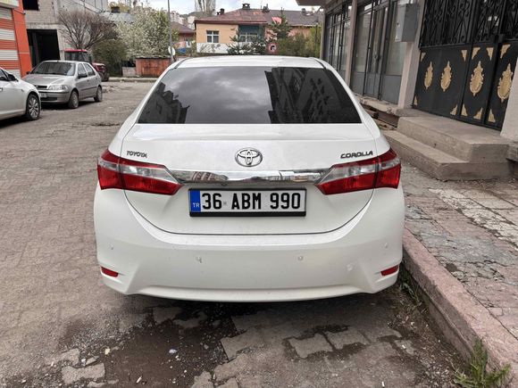 Sahibinden Toyota Corolla 1.33 Life 2014 Model 