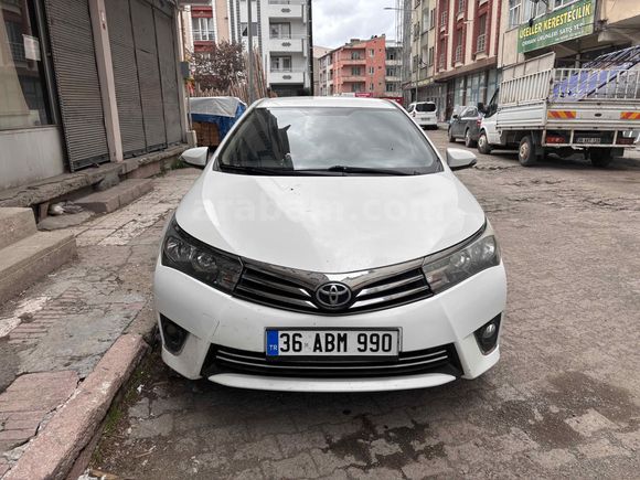 Sahibinden Toyota Corolla 1.33 Life 2014 Model 