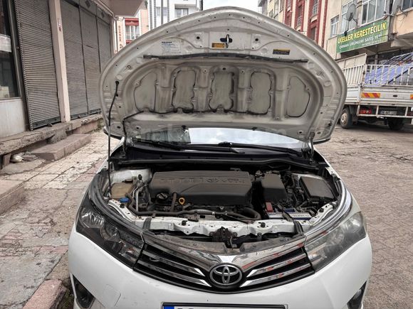 Sahibinden Toyota Corolla 1.33 Life 2014 Model 
