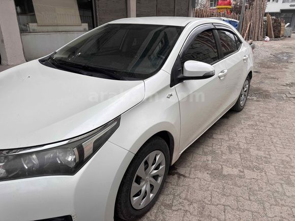 Sahibinden Toyota Corolla 1.33 Life 2014 Model 