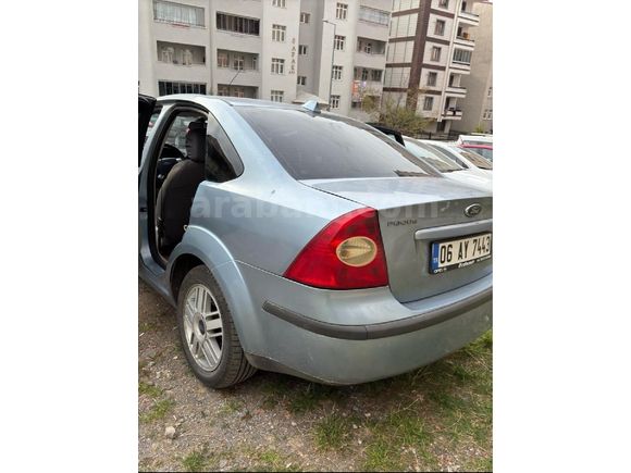 Sahibinden Ford Focus 1.6 Ghia 2006 Model