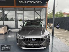 SENA-2025 FORD FOCUS ACTİVE STİL GSR-HATASIZ BOYASIZ-36 BİN KM