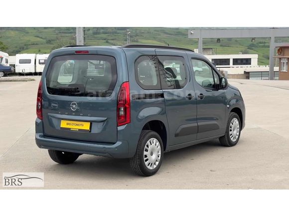 OPEL COMBO 1.5 D OTOMATİK 0 KM