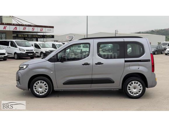 OPEL COMBO 1.5D OTOMATİK 0 KM
