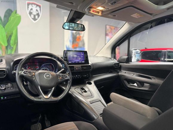 FLİES MOTORS'DAN 2022 135'BİNKM COMBO ULTİMATE CAMTVN+OTOMATİK