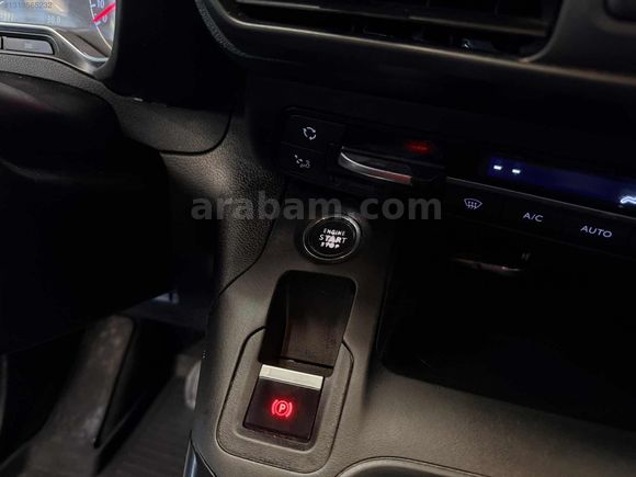 FLİES MOTORS'DAN 2022 135'BİNKM COMBO ULTİMATE CAMTVN+OTOMATİK