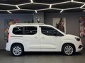 FLİES MOTORS'DAN 2022 135'BİNKM COMBO ULTİMATE CAMTVN+OTOMATİK