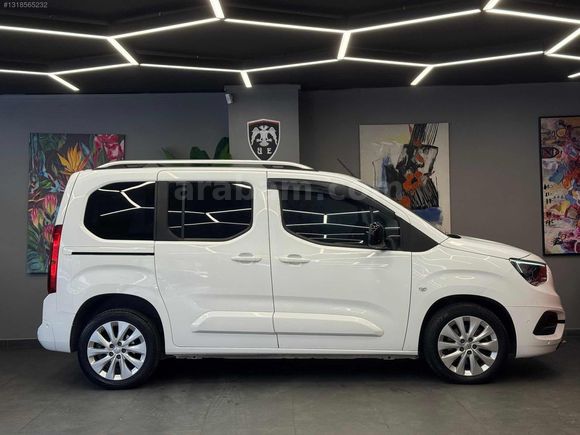 FLİES MOTORS'DAN 2022 135'BİNKM COMBO ULTİMATE CAMTVN+OTOMATİK