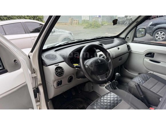 RENAULT KANGO MULTİX - ÇOĞU YERİ BOYASIZ - KREDİ KARTINA 12 AY