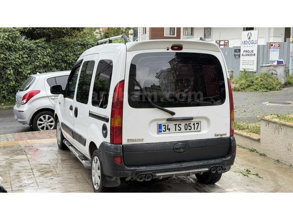 RENAULT KANGO MULTİX - ÇOĞU YERİ BOYASIZ - KREDİ KARTINA 12 AY