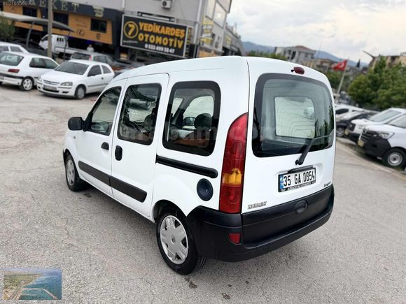 ADİLCEVAZ OTODAN 2010 1.5 DCİ KLİMALI ÇİFT SÜRGÜ SIFIR MOTORLU