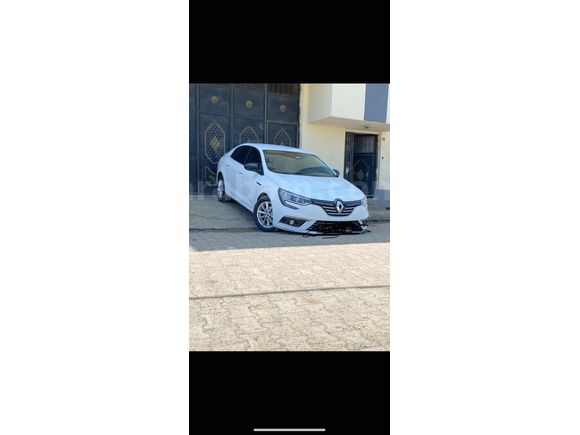 Sahibinden Renault Megane 1.5 dCi Icon 2017 Model  184.000 km Beyaz