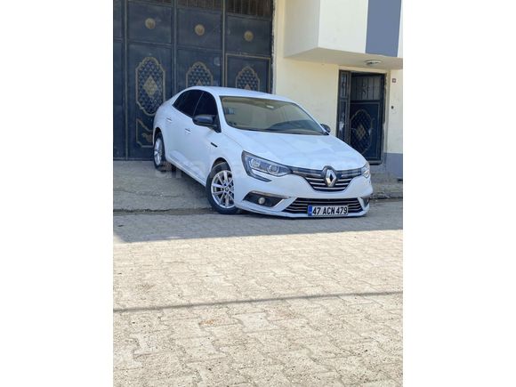 Sahibinden Renault Megane 1.5 dCi Icon 2017 Model  184.000 km Beyaz