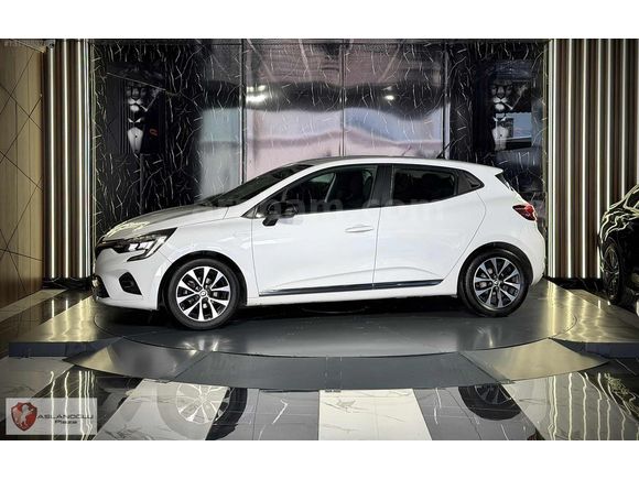 ASLANOĞLU PLAZA'DAN 2023 RENAULT CLİO 1.0TCE TOUCH