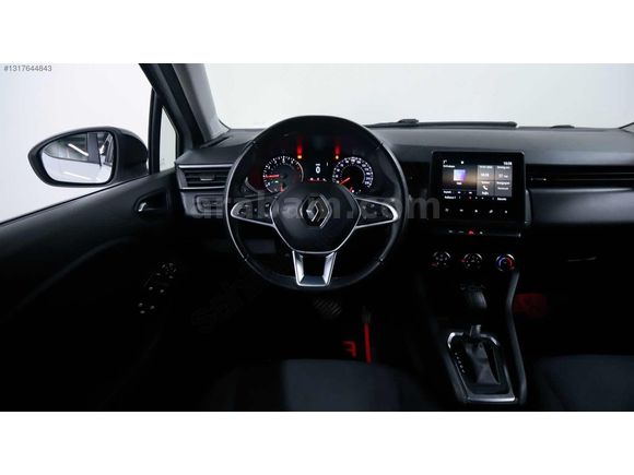 0.79 KREDİ İMKANI 2022 MODEL CLİO TOUCH OTOMATİK