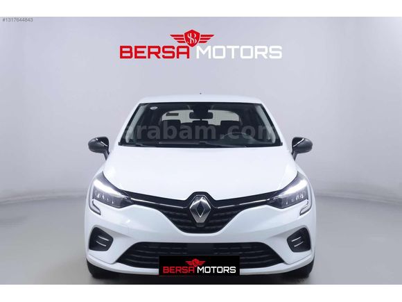 0.79 KREDİ İMKANI 2022 MODEL CLİO TOUCH OTOMATİK