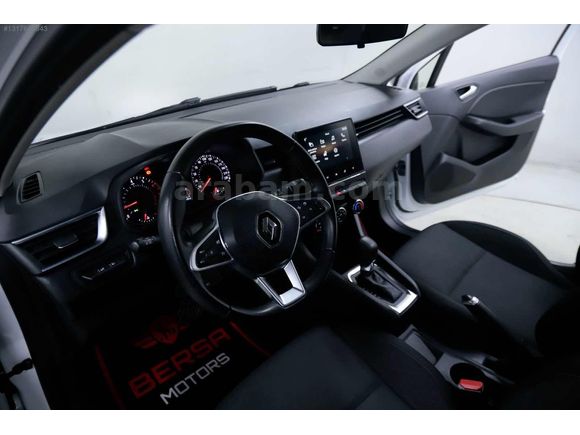 0.79 KREDİ İMKANI 2022 MODEL CLİO TOUCH OTOMATİK