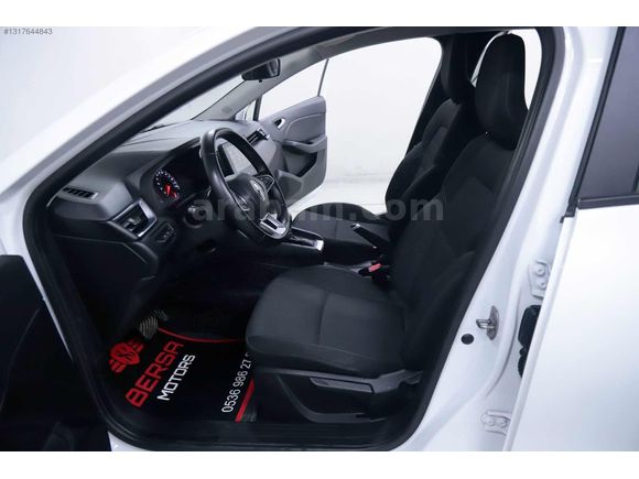 0.79 KREDİ İMKANI 2022 MODEL CLİO TOUCH OTOMATİK